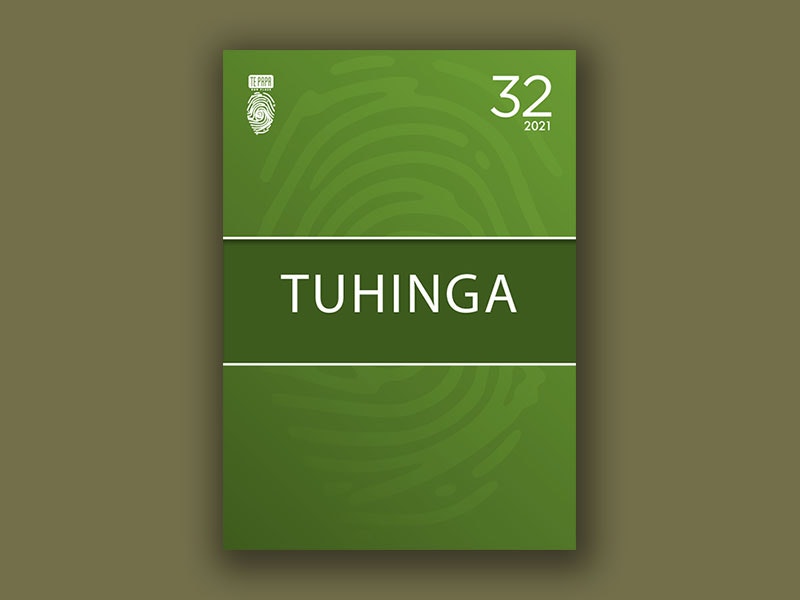 Front cover of Tuhinga 32