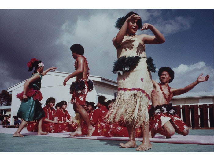 tpp-pacific_tile.jpg "Hillary College, Otara, Auckland 1981". From: "Polynesia Here and There", 1981, Auckland, by Glenn Jowitt. Purchased 2001. Te Papa (O.027043)