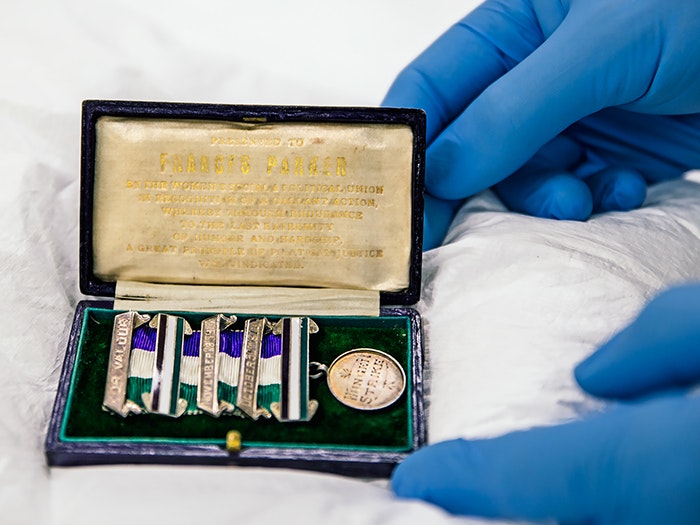 Frances Parker's bravery medal, 2016. Te Papa Frances Parker's bravery medal