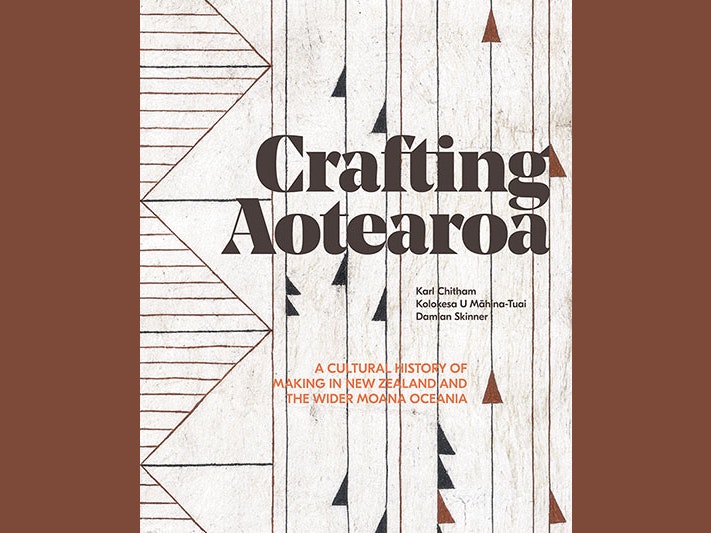 Front cover of the book Crafting Aotearoa