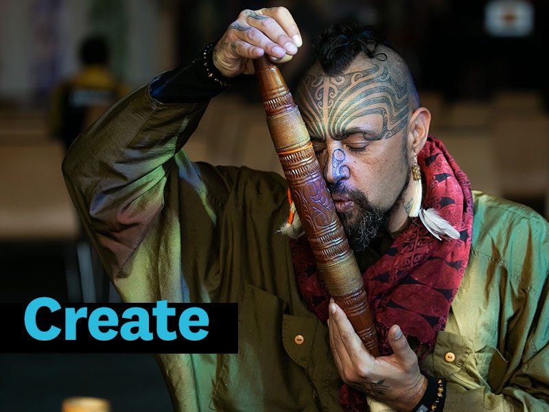 Toi Tuku Iho – Celebrating Māori art, 2020. Photo by Jo Moore. Te Papa celebrate-makers-tile.jpg