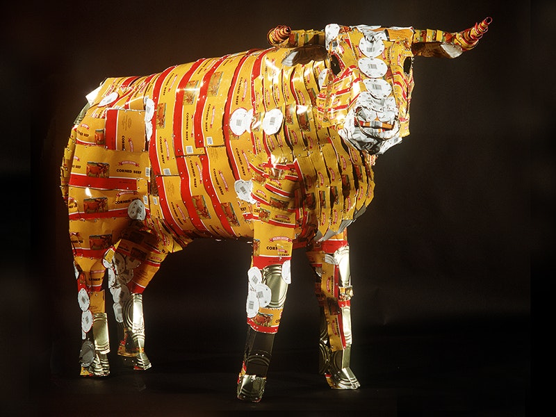 Pisupo lua afe (Corned beef 2000), Michel Tuffery, 1994, Wellington. Purchased 1995 with New Zealand Lottery Grants Board funds. Te Papa (FE010516) A sculpture of a steer made from flattened corned beef cans