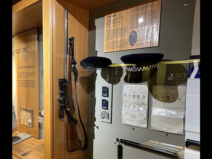 displayed_firearm_800_0.jpg displayed_firearm_800_0.jpg