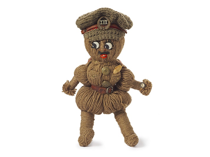 Soldier doll, 1914-1916, New Zealand, by Dorothy Broad. Purchased 2009. © Te Papa. CC BY-NC-ND 4.0. Te Papa (GH016389) A doll made of wool that is decorated as a soldier.